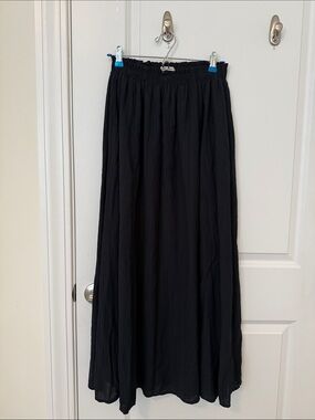 Abercrombie & Fitch Black Tiered Maxi Skirt